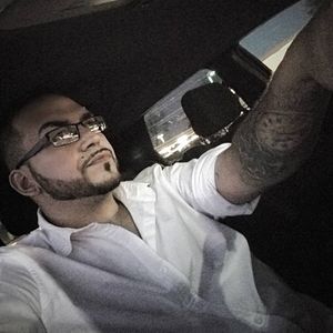 Meet your Posher, Alex